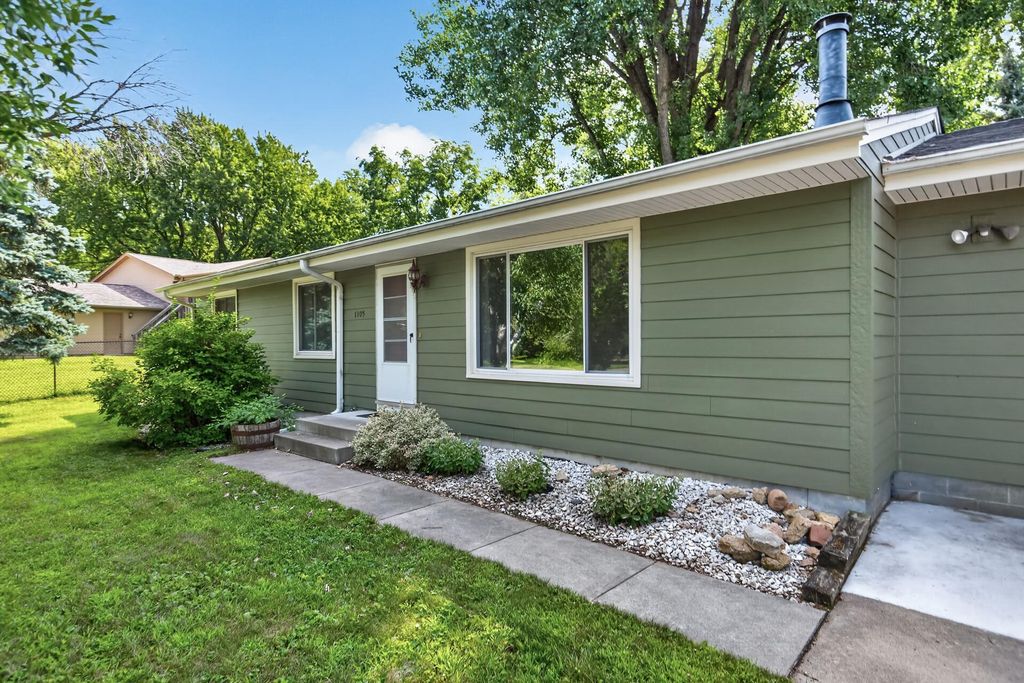 1105 W 155th Street, Burnsville, MN 55306 — photo 2