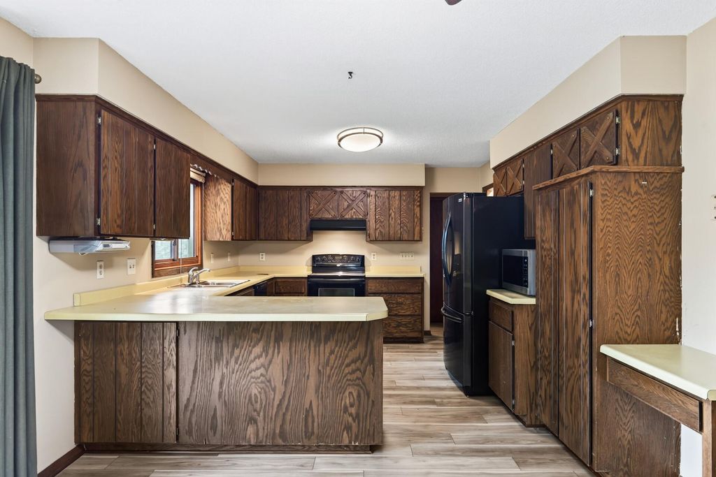 1105 W 155th Street, Burnsville, MN 55306 — photo 5