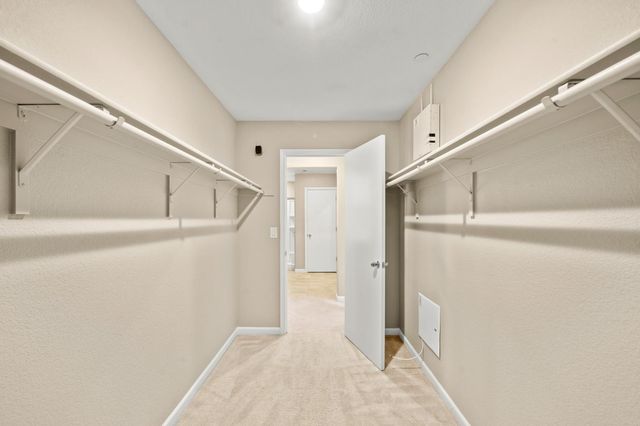 3082 Club Center Dr, Sacramento, CA 95835