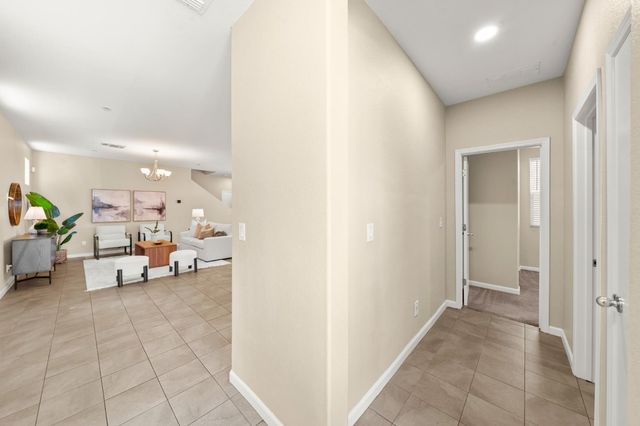 3082 Club Center Dr, Sacramento, CA 95835
