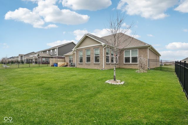 7167 Birch Leaf Drive, Indianapolis, IN 46259