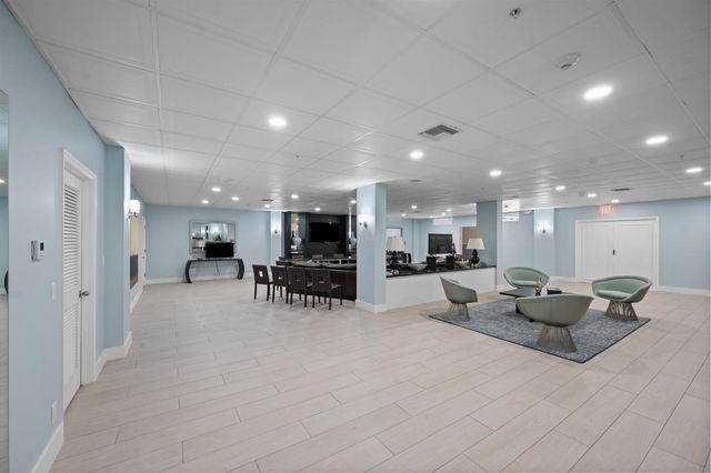 2580 S Ocean Boulevard 2b2, Palm Beach, FL 33480