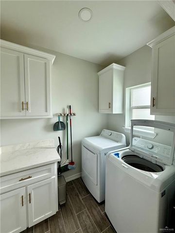 5520 N Crown Point, Pharr, TX 78577