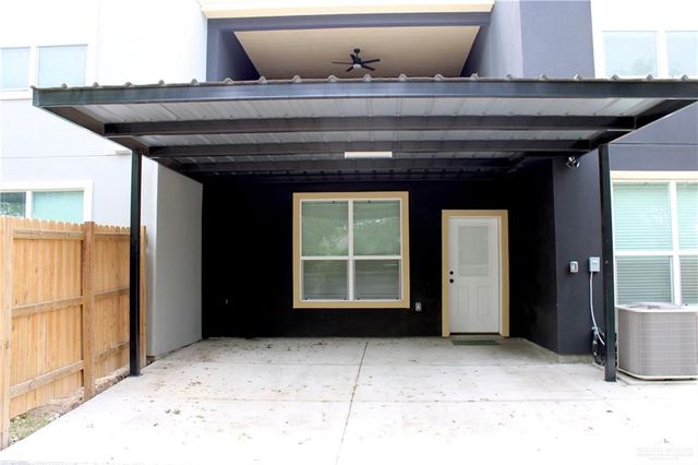 5520 N Crown Point, Pharr, TX 78577