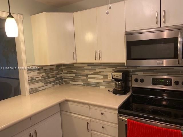 5100 SW 64th Ave 202, Davie, FL 33314