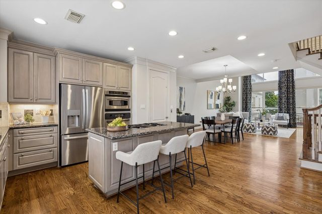 2516 South Boulevard, Houston, TX 77098