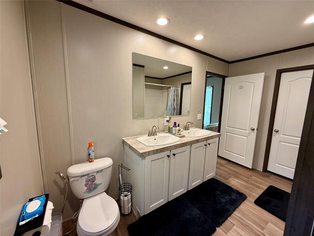 13298 County Road 190, Alvin, TX 77511