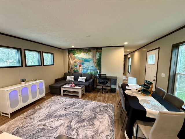 13298 County Road 190, Alvin, TX 77511