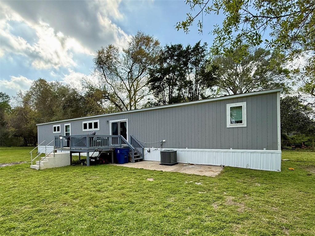 13298 County Road 190, Alvin, TX 77511