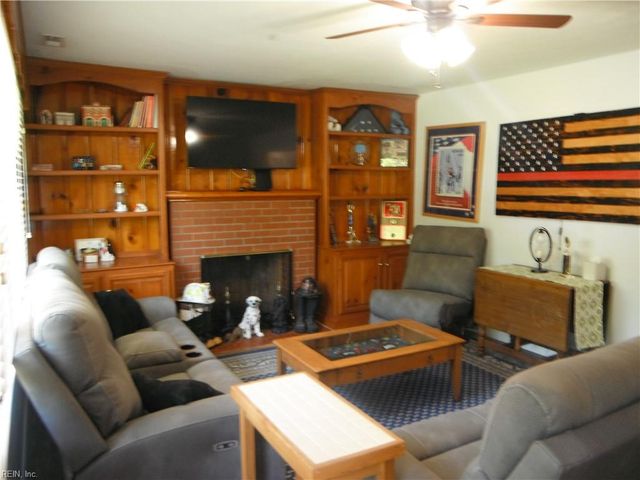 3920 South RD, Chesapeake, VA 23321
