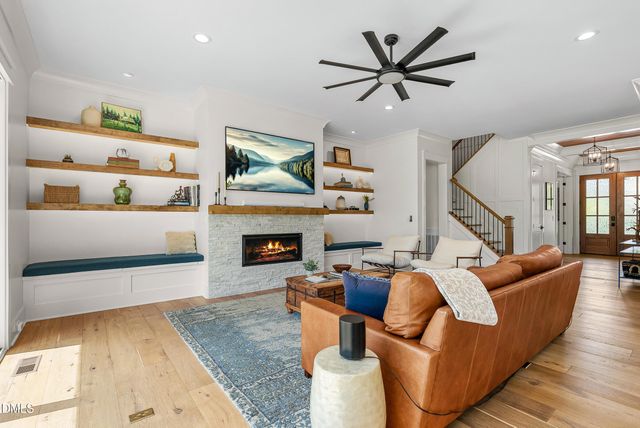 2812 Charleston Oaks Drive, Raleigh, NC 27614