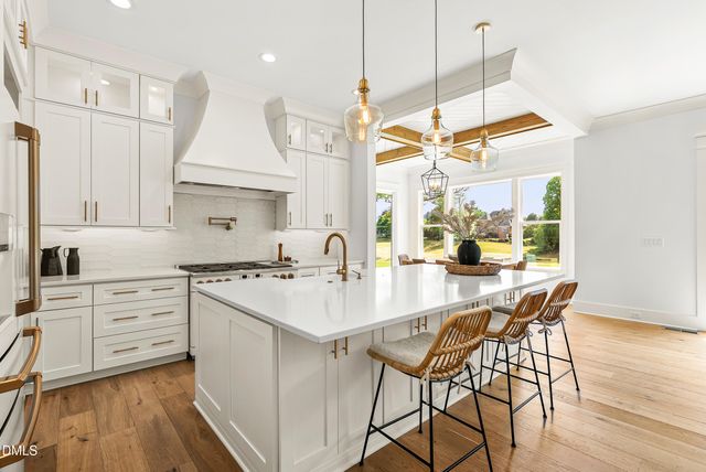 2812 Charleston Oaks Drive, Raleigh, NC 27614