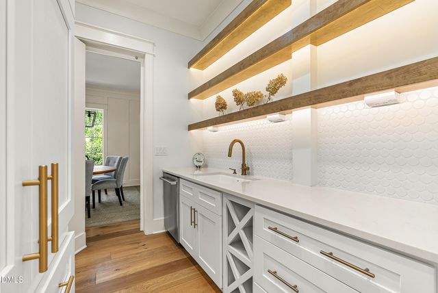 2812 Charleston Oaks Drive, Raleigh, NC 27614