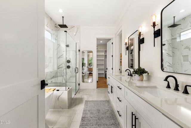 2812 Charleston Oaks Drive, Raleigh, NC 27614