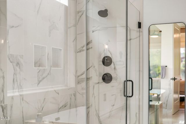 2812 Charleston Oaks Drive, Raleigh, NC 27614