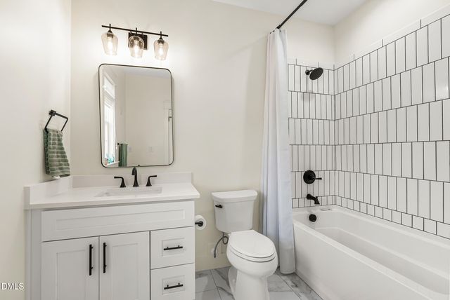 2812 Charleston Oaks Drive, Raleigh, NC 27614