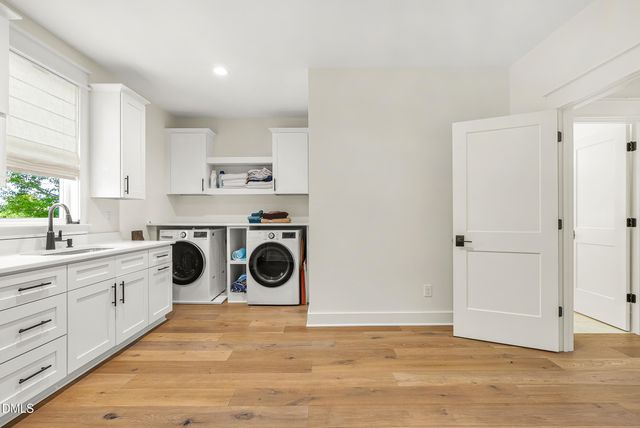 2812 Charleston Oaks Drive, Raleigh, NC 27614