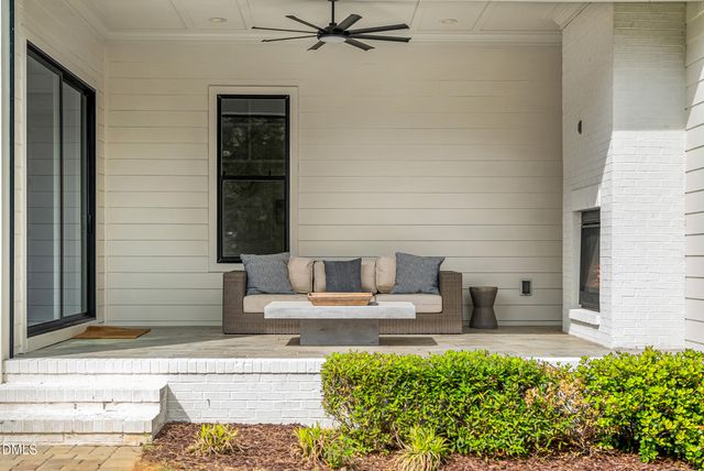 2812 Charleston Oaks Drive, Raleigh, NC 27614