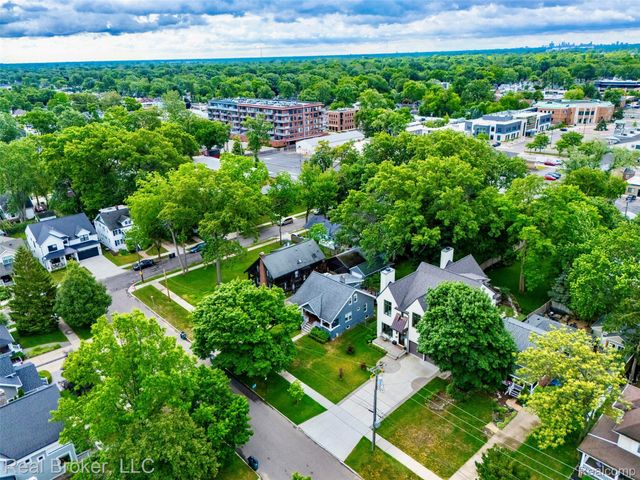 318 E University Avenue, Royal Oak, MI 48067