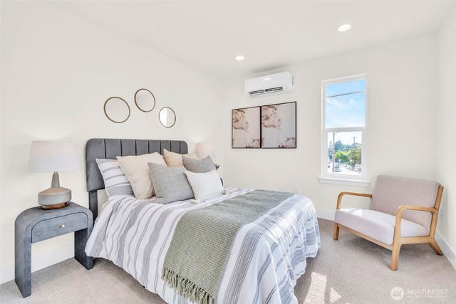 6408 Fauntleroy Way SW, Seattle, WA 98136