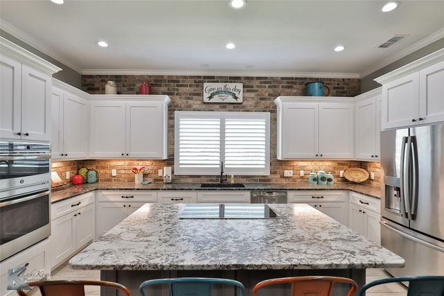 6302 Huntington Place, Abilene, TX 79606