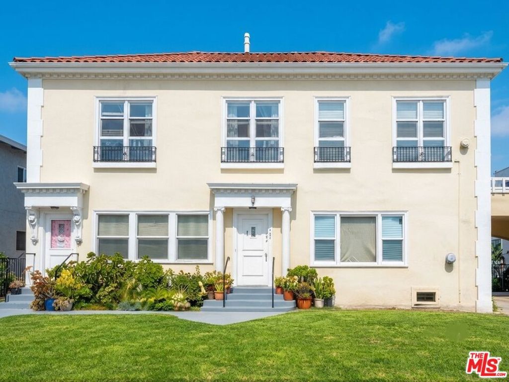 460 S Manhattan Place 4179, Los Angeles, CA 90020