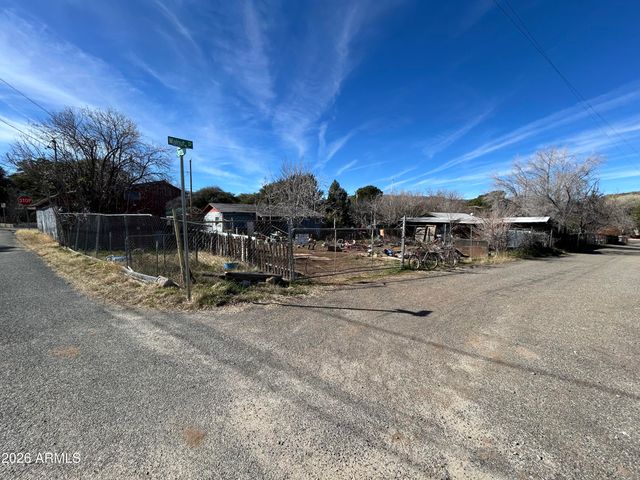 16614 W Shrine Drive, Yarnell, AZ 85362