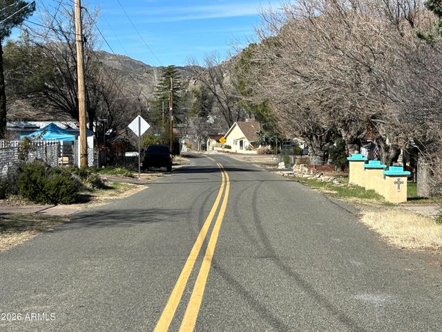 16614 W Shrine Drive, Yarnell, AZ 85362