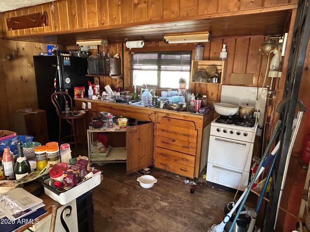 16614 W Shrine Drive, Yarnell, AZ 85362