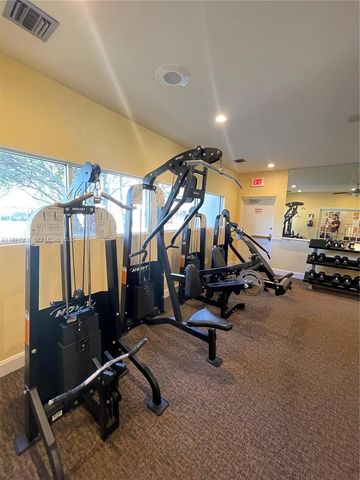 5686 Rock Island Rd 114, Tamarac, FL 33319