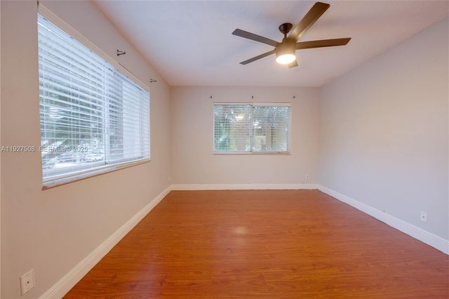 5686 Rock Island Rd 114, Tamarac, FL 33319