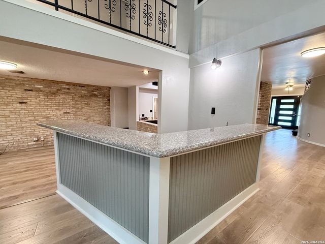 714 Finale Ct, San Antonio, TX 78216