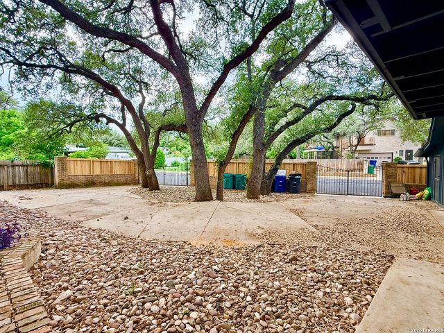 714 Finale Ct, San Antonio, TX 78216