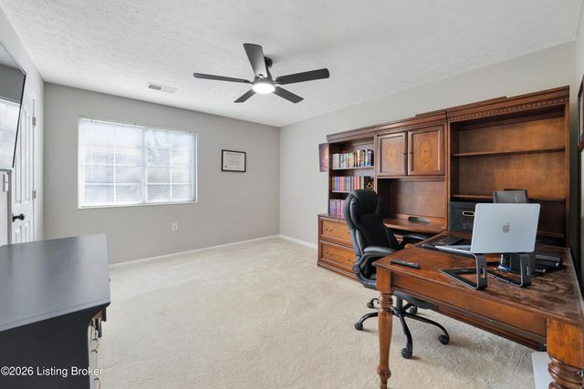 1209 Taxus Top Ln 102, Louisville, KY 40243