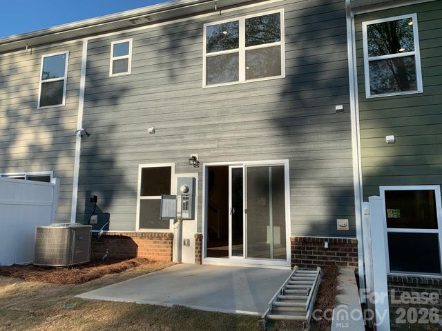 110 Quinn Road, Matthews, NC 28104