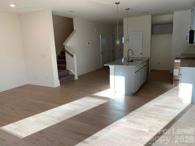 110 Quinn Road, Matthews, NC 28104