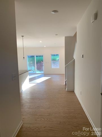 110 Quinn Road, Matthews, NC 28104