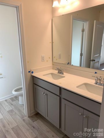 110 Quinn Road, Matthews, NC 28104
