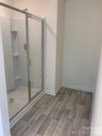 110 Quinn Road, Matthews, NC 28104