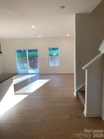 110 Quinn Road, Matthews, NC 28104