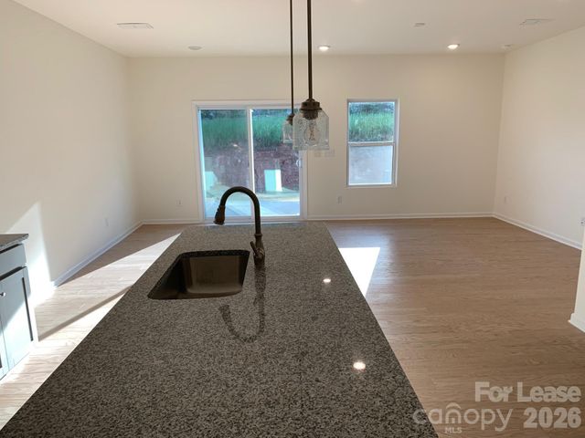 110 Quinn Road, Matthews, NC 28104