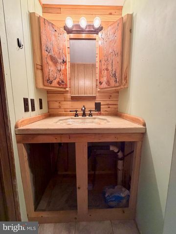 310 WALNUT DALE ROAD, Shippensburg, PA 17257