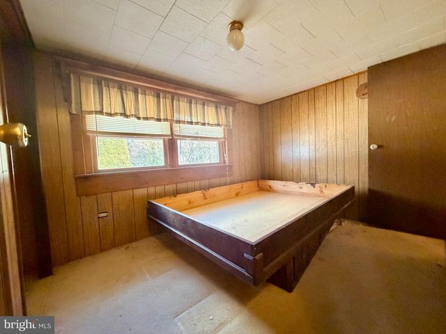 310 WALNUT DALE ROAD, Shippensburg, PA 17257