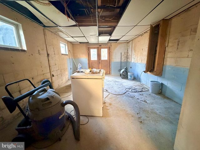 310 WALNUT DALE ROAD, Shippensburg, PA 17257