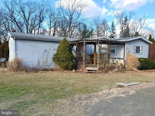 310 WALNUT DALE ROAD, Shippensburg, PA 17257