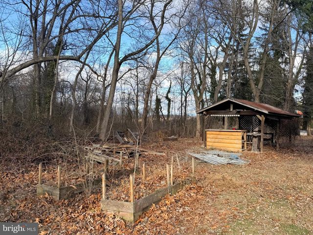 310 WALNUT DALE ROAD, Shippensburg, PA 17257