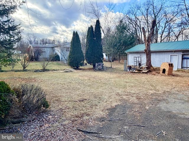 310 WALNUT DALE ROAD, Shippensburg, PA 17257