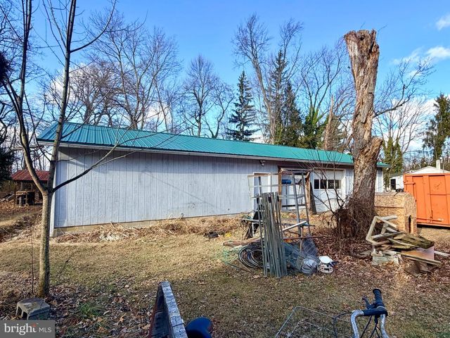 310 WALNUT DALE ROAD, Shippensburg, PA 17257