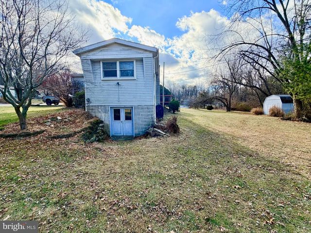 310 WALNUT DALE ROAD, Shippensburg, PA 17257