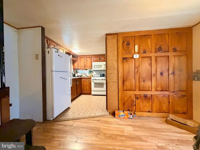 310 WALNUT DALE ROAD, Shippensburg, PA 17257